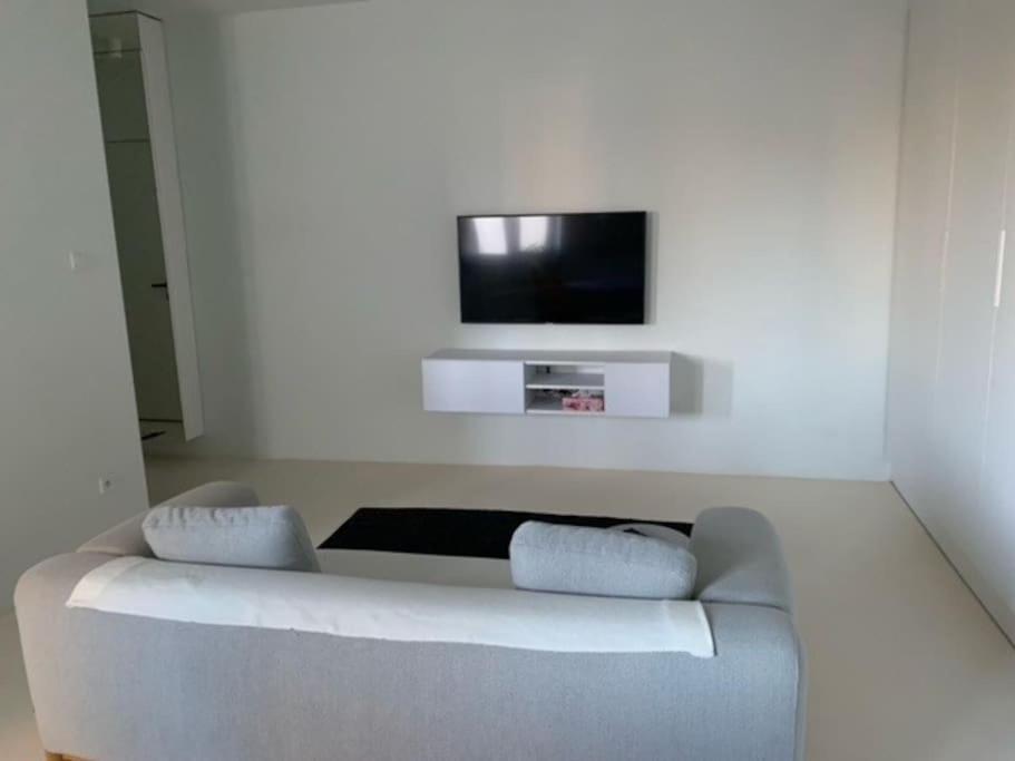 Nowoczesny Apartament Na Pradze-polnoc Apartment *