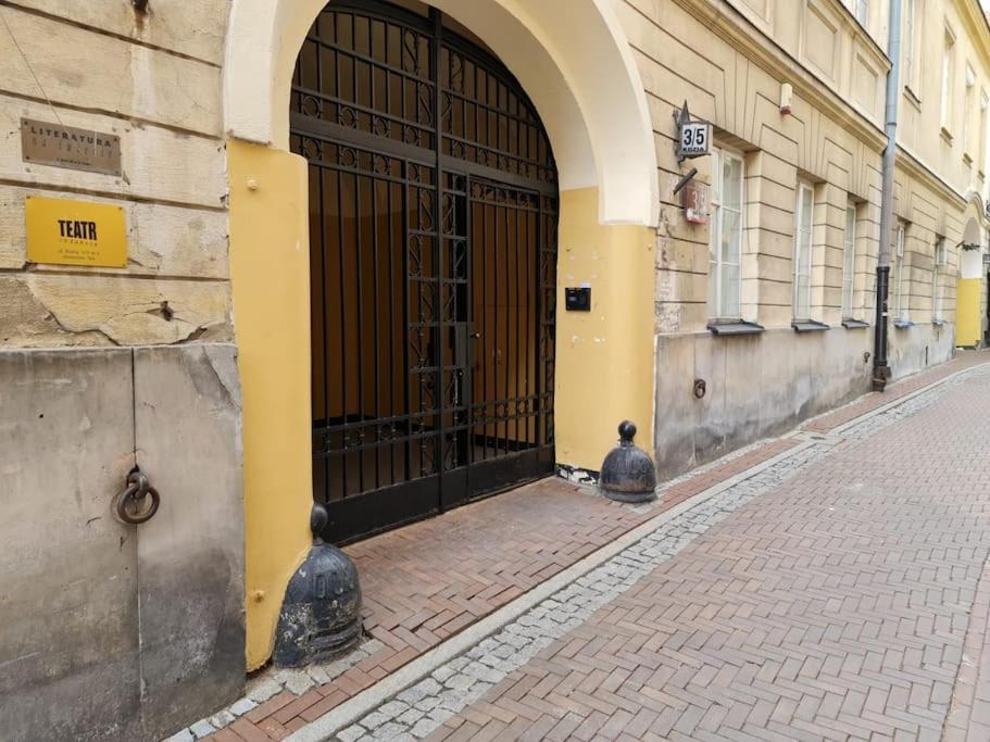 Fantastic Waw - - K1 * Warsaw