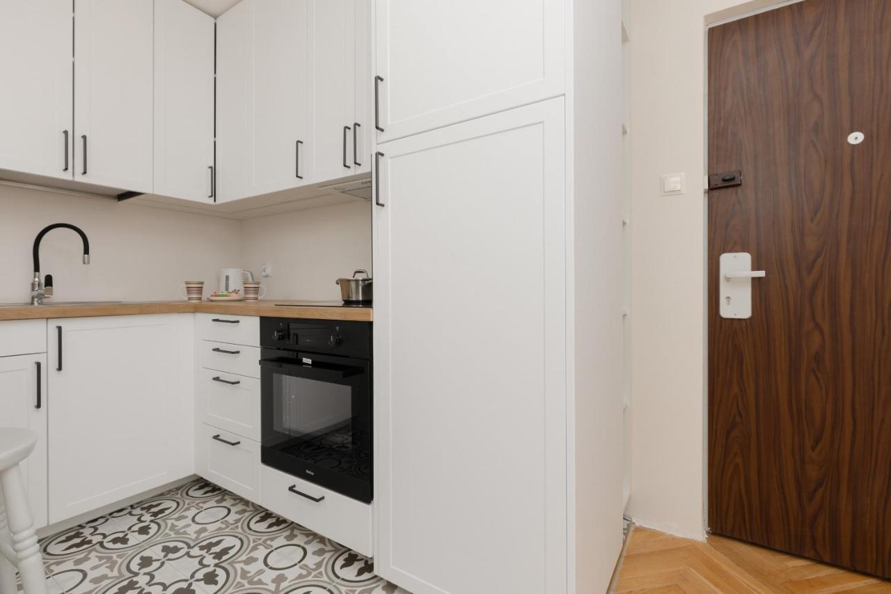 With View Of The Centre Zlota By Renters Apartament *