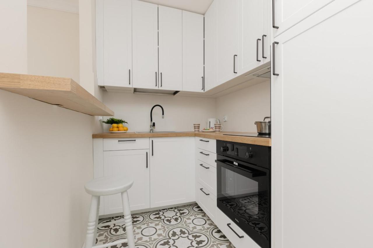 With View Of The Centre Zlota By Renters Apartament *
