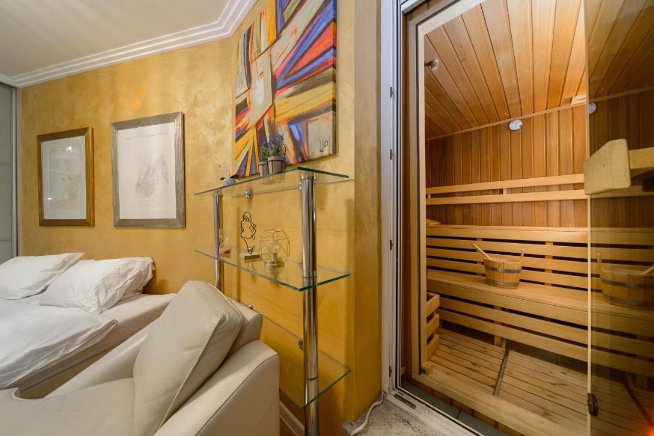 With Gym And Sauna In * Warsaw