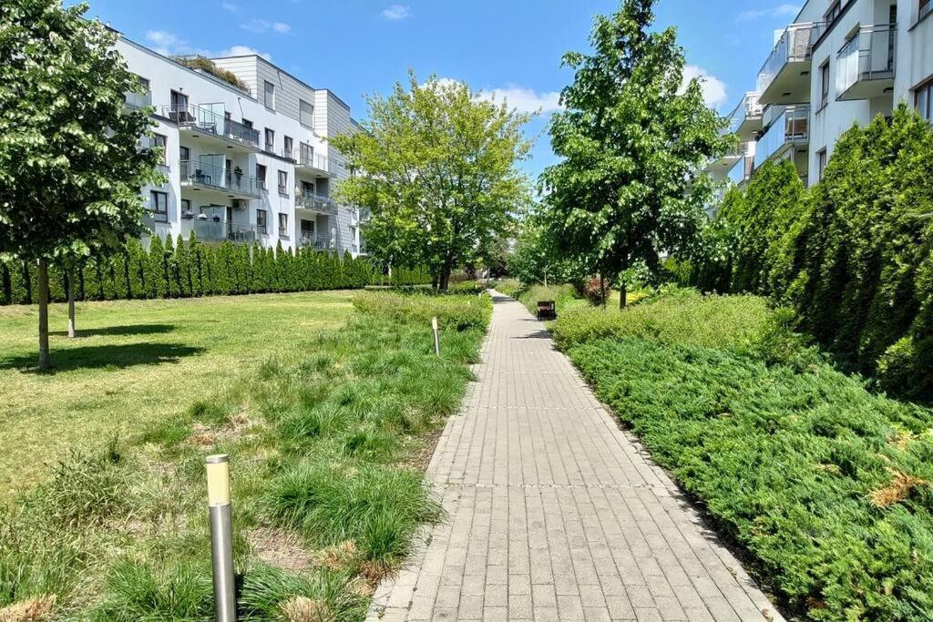 Wilanow Comfort, Klimatyzacja, Garaz, Fast Wifi Apartament *