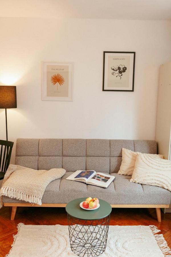 Chmielna - 250m Od Zlotych Tarasow, 350m Od Dworca Centralnego - Wifi - Smart Tv 55 Cali - Better Warsaw