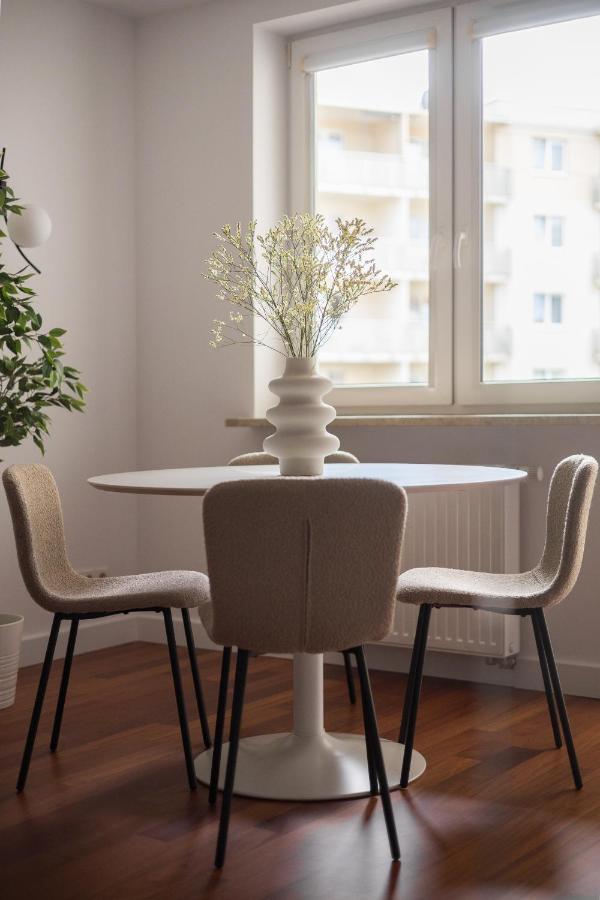 Arena Ursynow Luxury Apartamento