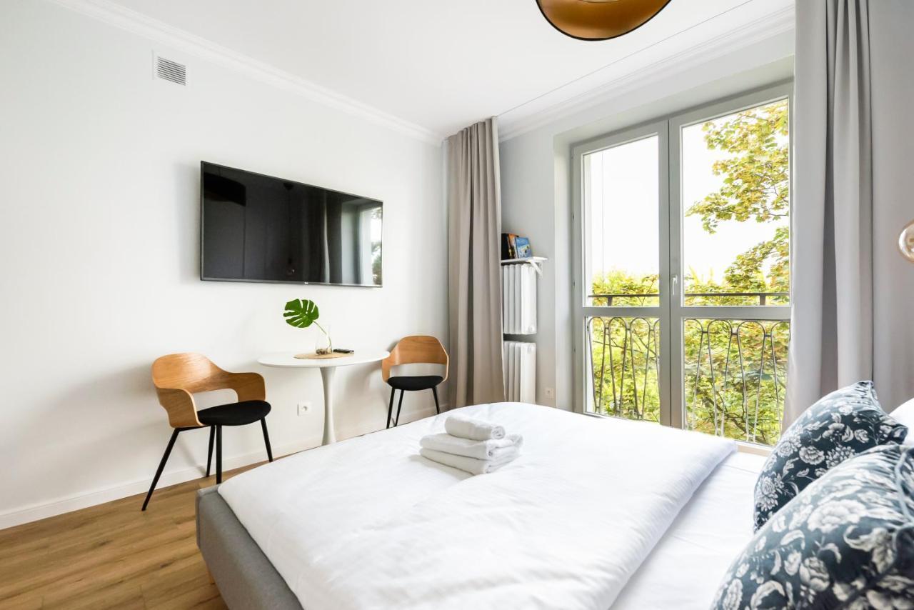 Metro Ratusz Arsenal Modern Studio Apartment