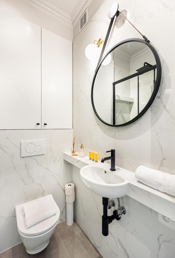 Metro Ratusz Arsenal Modern Studio Apartment *