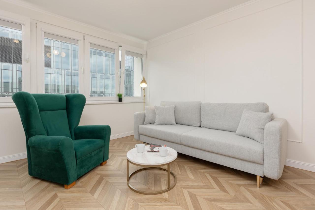 Moniuszki One-bedroom By Renters *