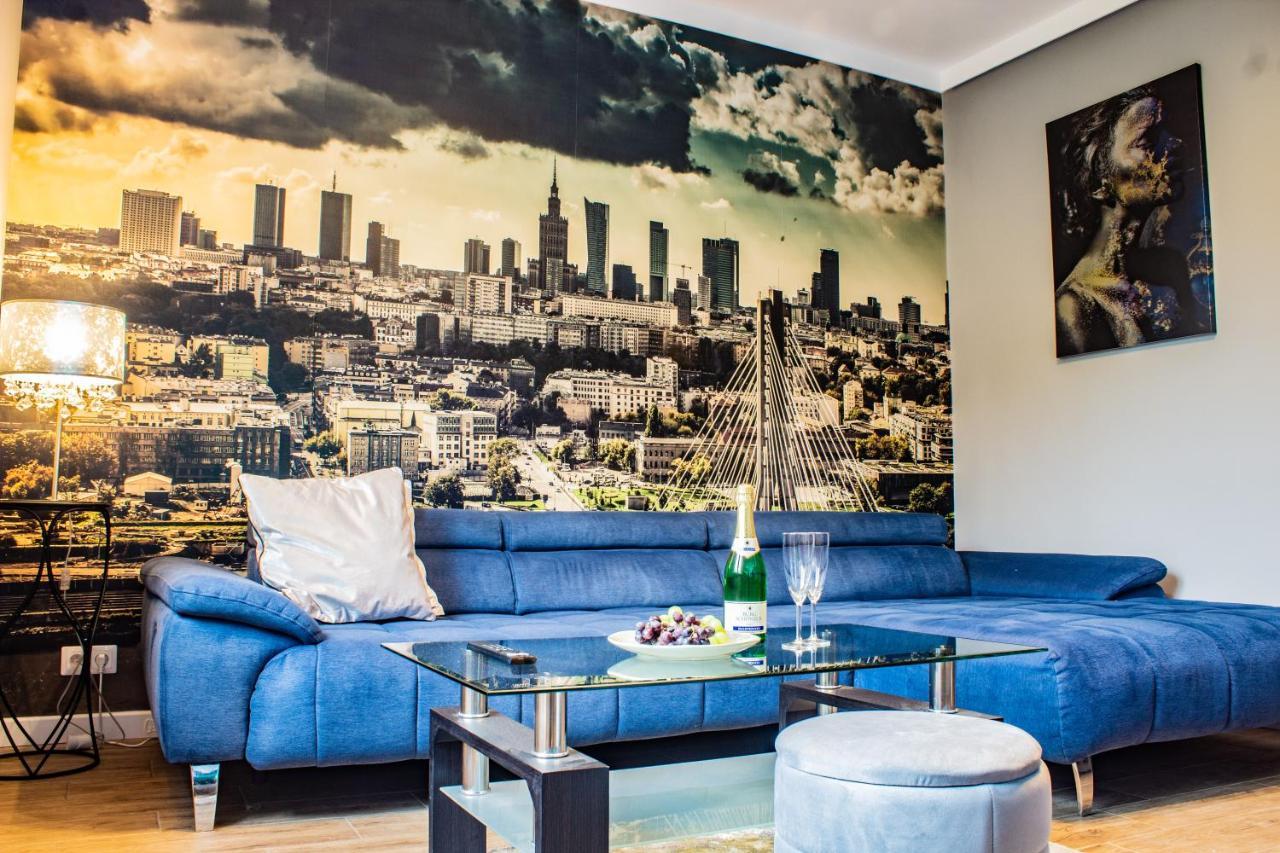 Na Woli Blisko Metra Apartment *