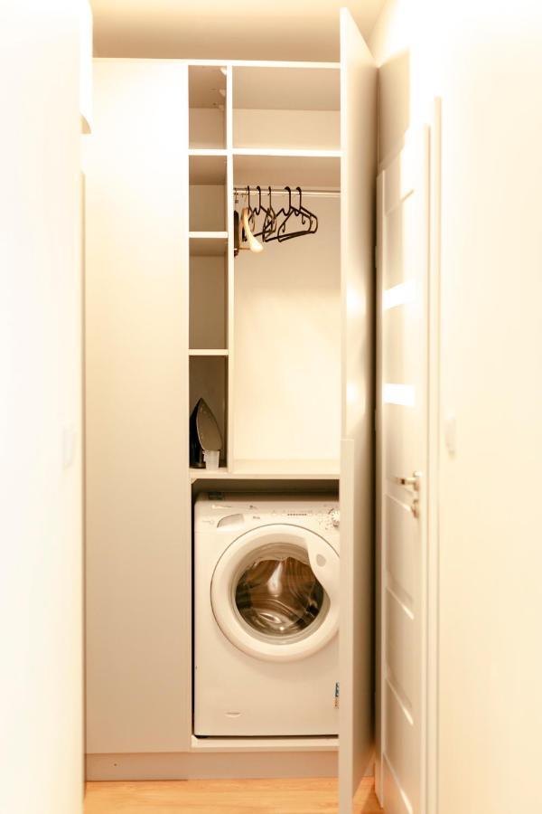 Jana Pawla Ii 36: Fully Equipped With Free Underground Parking *