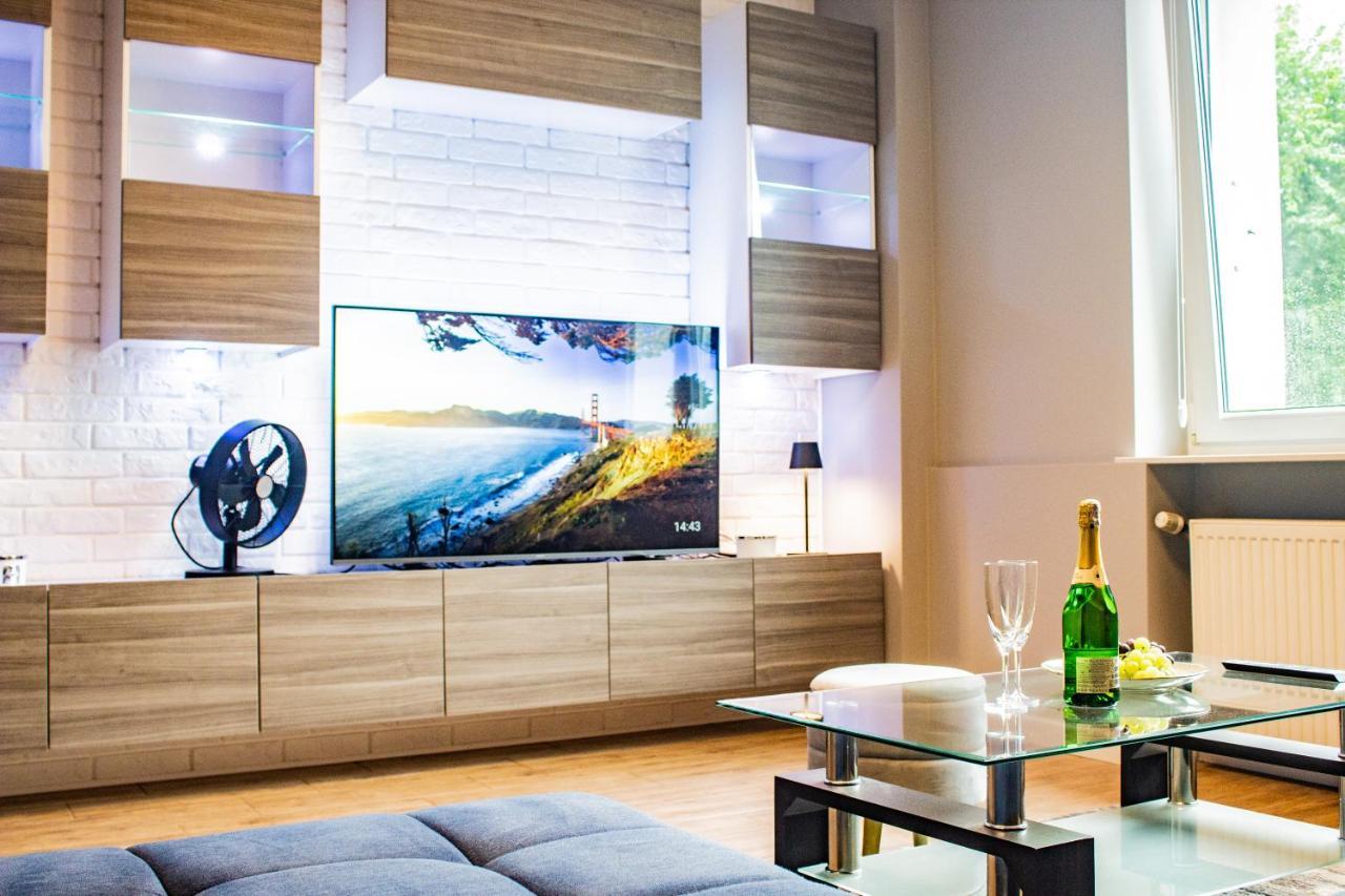 Na Woli Blisko Metra Apartment Warsaw