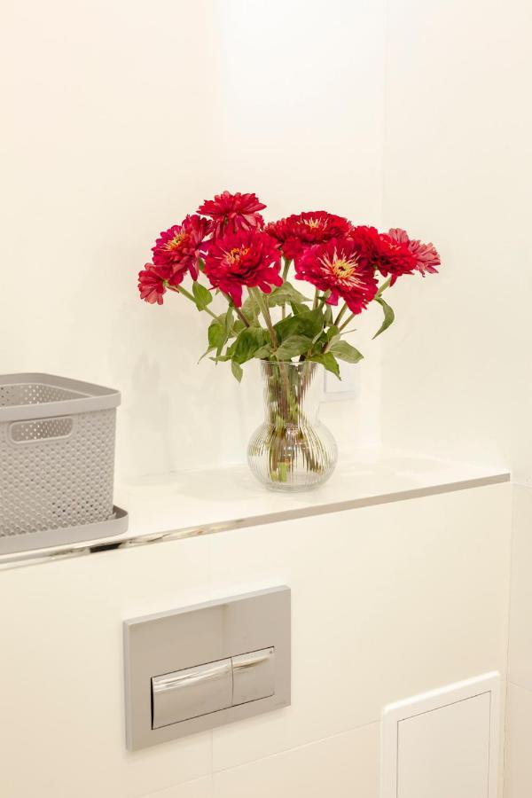 Apartment Jana Pawla Ii 36: Fully Equipped With Free Underground Parking