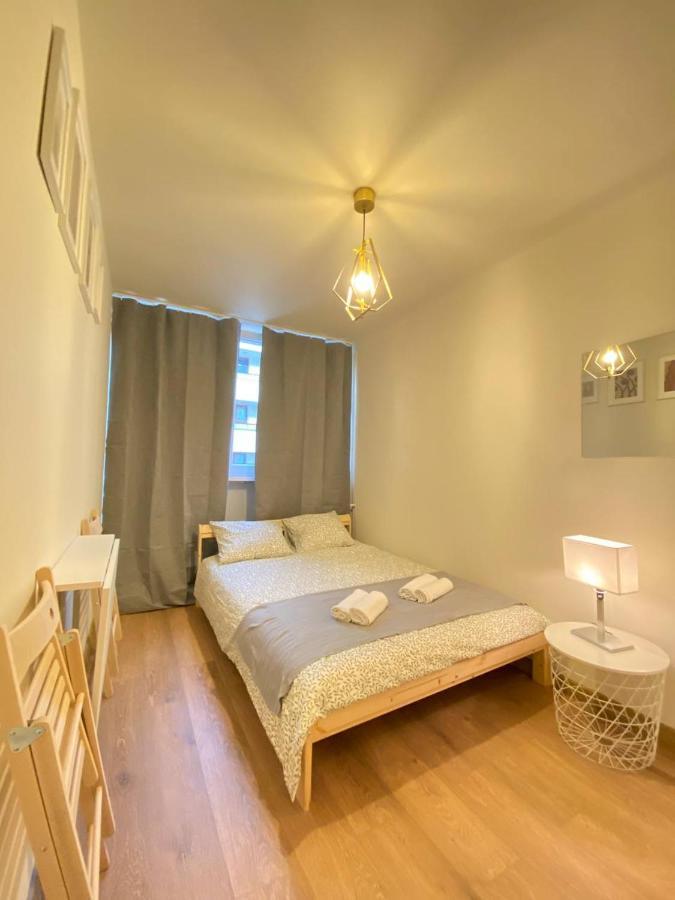 Halby Pereca 13/19 * Warszawa