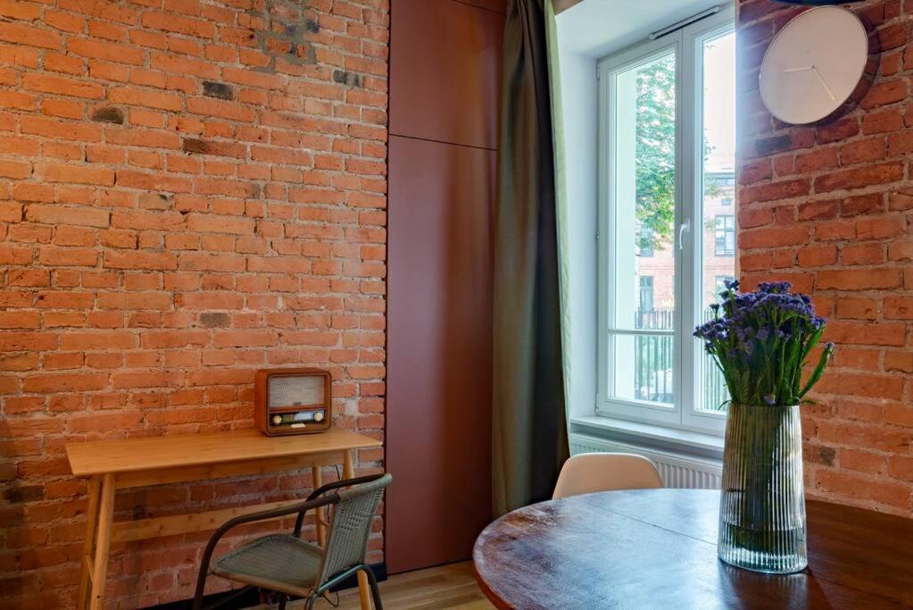 Cozy 5 Minut By East Apartment Warsaw
