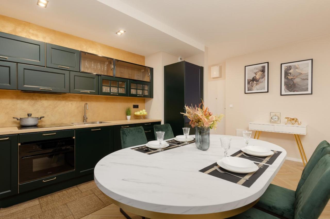 Ursus Nova With Parking By Renters Prestige Apartment *