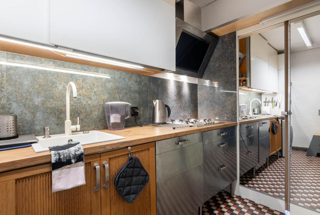 Vintage Vibe Rooms, Metro Politechnika By Urban Wake Privatunterkunft *