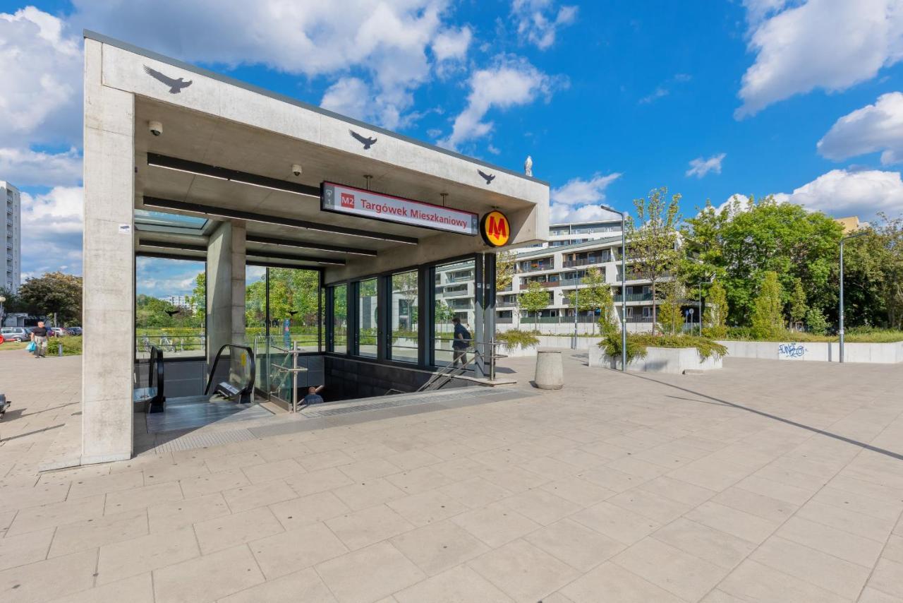 Metro Targowek Spacious With Parking By Renters Căn hộ Warsaw