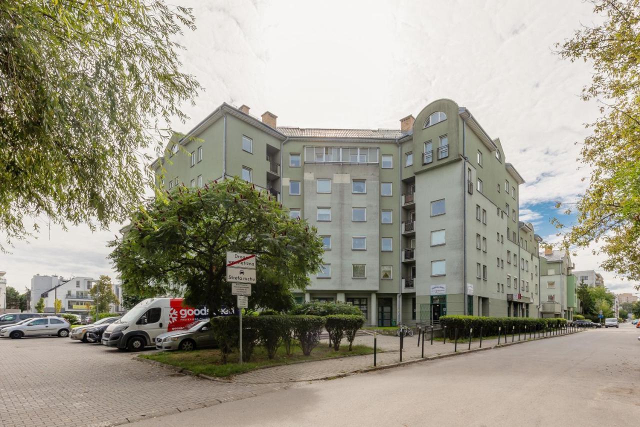 Apartment Comfy Powstancow Slaskich By Renters *