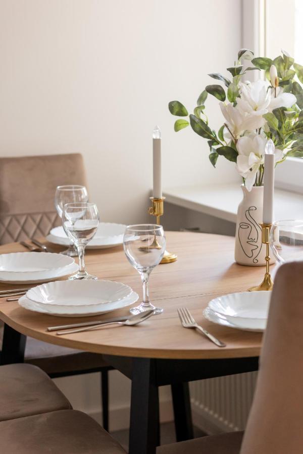 Ursus Spacious Two-bedroom By Renters