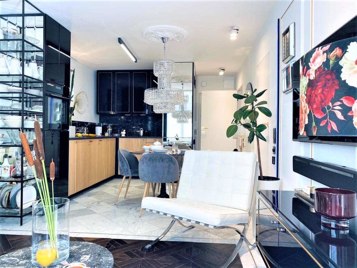 Apartment Luxury At Center At Palace +netflix!
