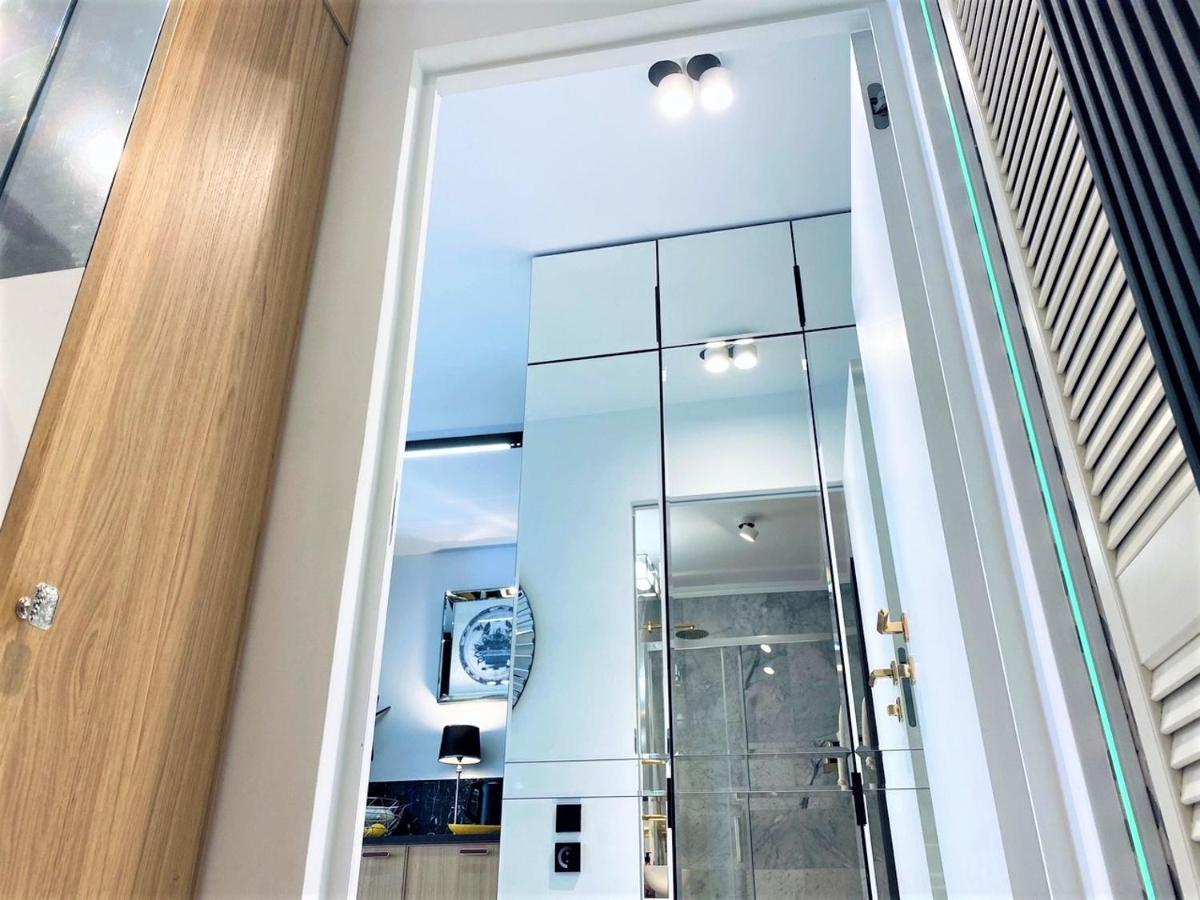 Apartment Luxury At Center At Palace +netflix! *