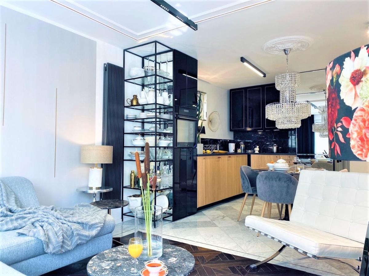 Apartment Luxury At Center At Palace +netflix! Warsaw