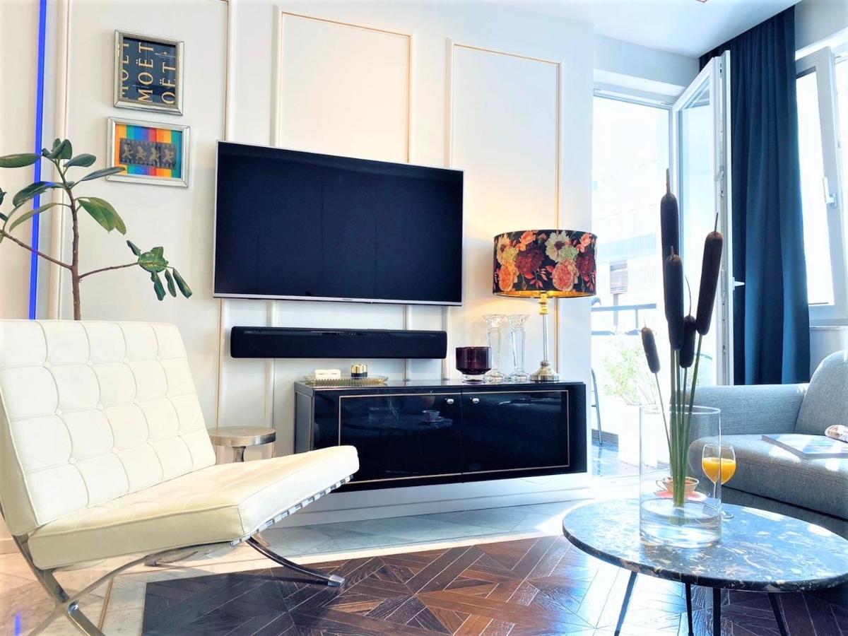 Apartment Luxury At Center At Palace +netflix! *