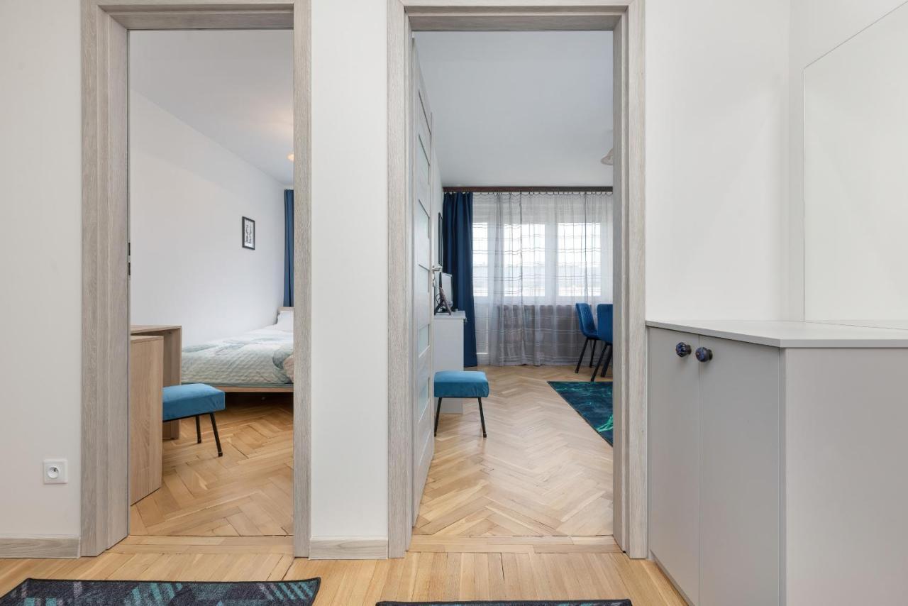 Apartment Cozy And Comfortable Wola By Renters Warsaw