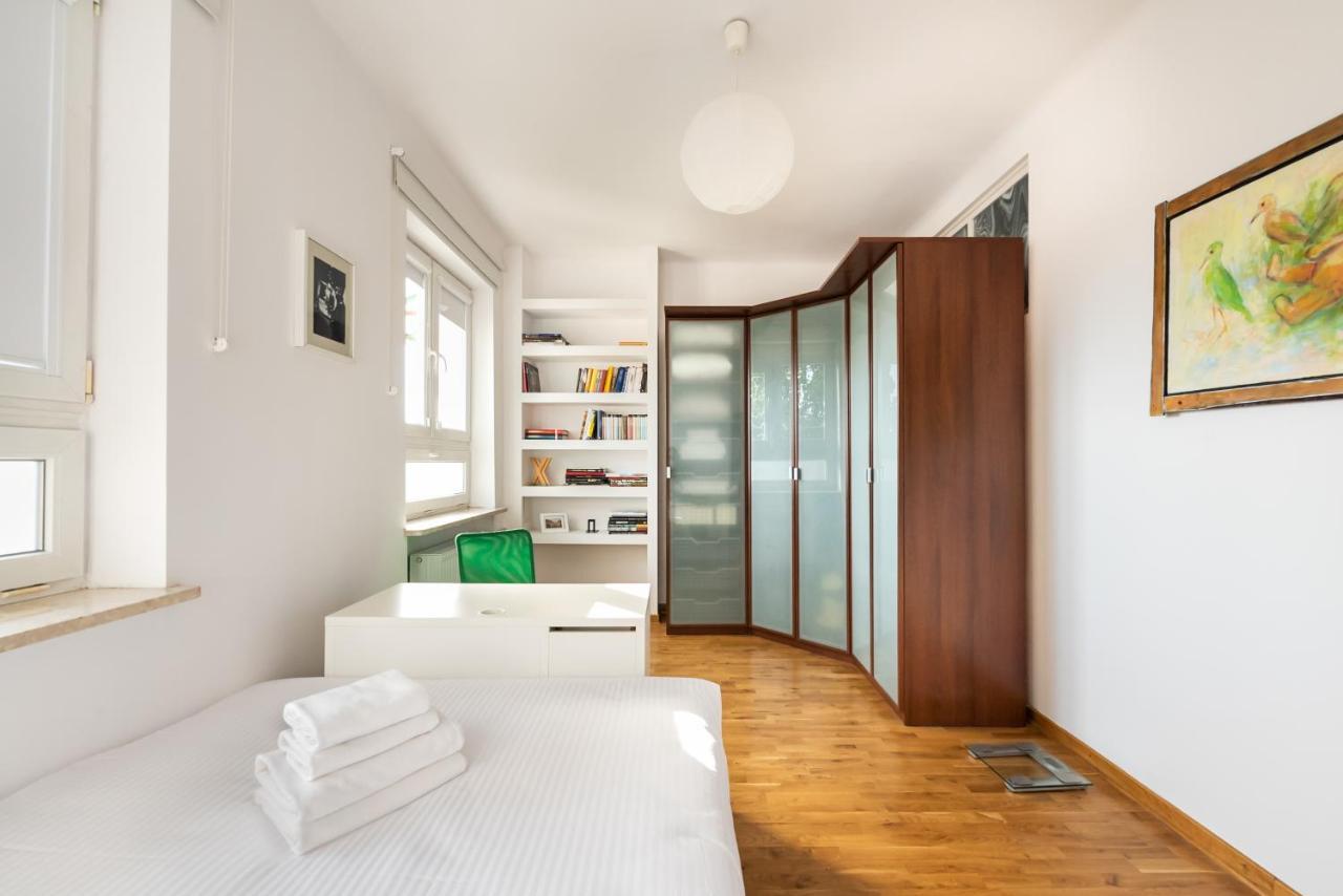 Plac Wilsona 2-bedroom Căn hộ *