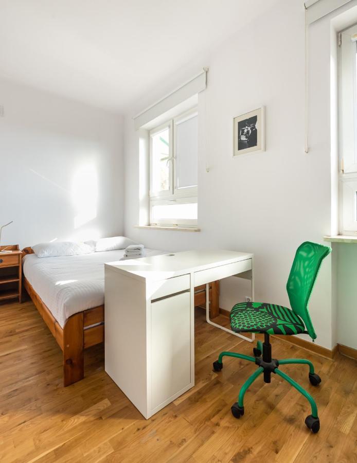 Plac Wilsona 2-bedroom Căn hộ *