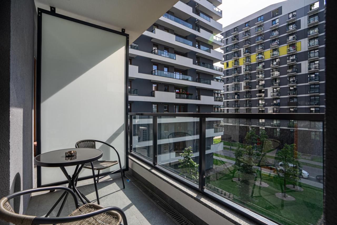 Kasprzaka 29a Business N1 - Parking, Balcony, Targi Expo - By Rentujemy Apartament