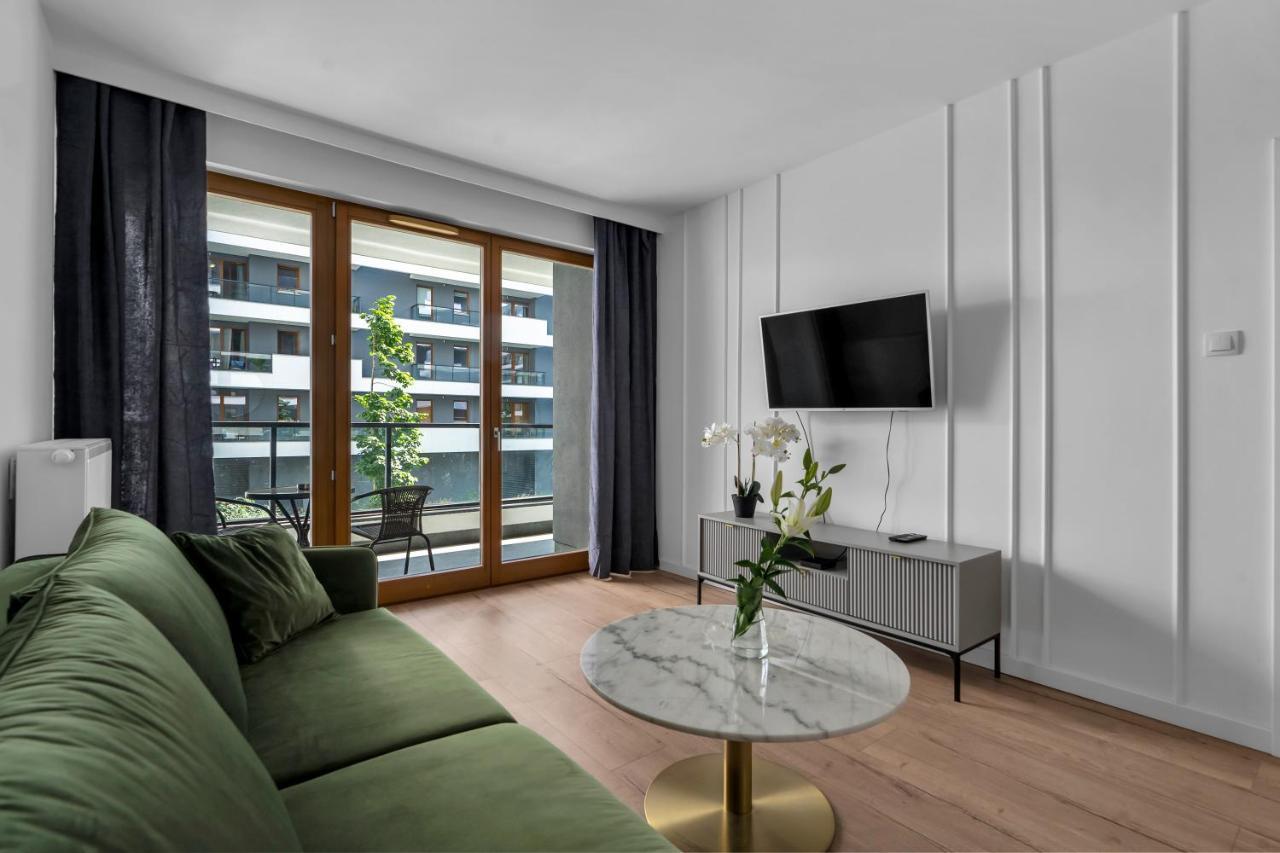 Kasprzaka 29a Business N2 - Parking, Balcony, Targi Expo - By Rentujemy Apartment