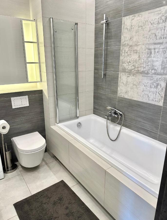 Project Comfort Apartament Siedmiogrodzka 1a/4 Wola-srodmiescie Apartament