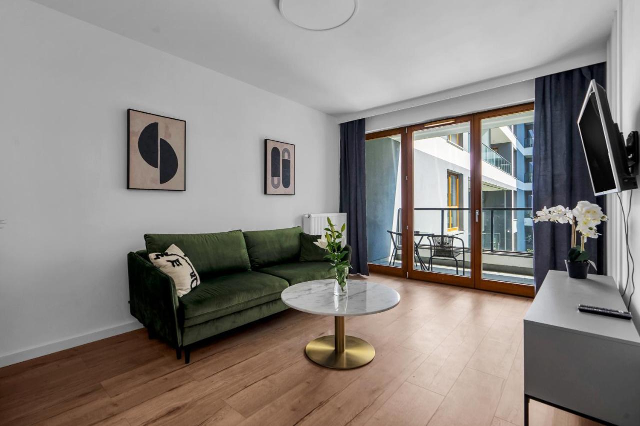 Apartment Kasprzaka 29a Business N2 - Parking, Balcony, Targi Expo - By Rentujemy Warsaw