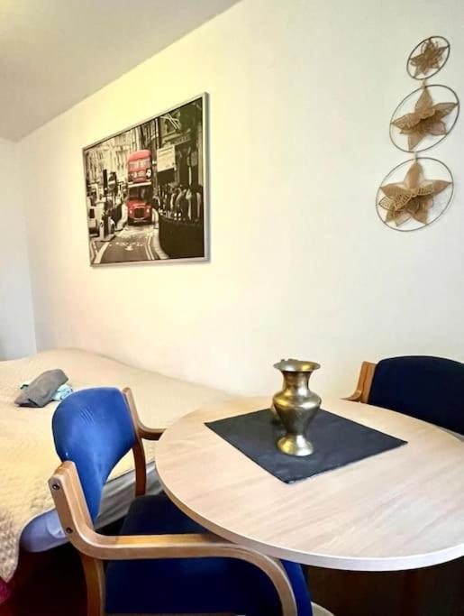 Bezagenta Mineralna 1 Bed Wi-fi Apartment *