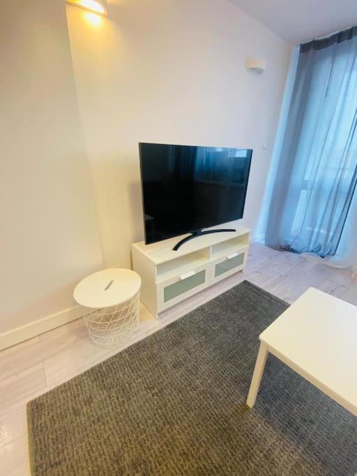 Apartamento Bezagenta Brodno Close To Metro Varsóvia