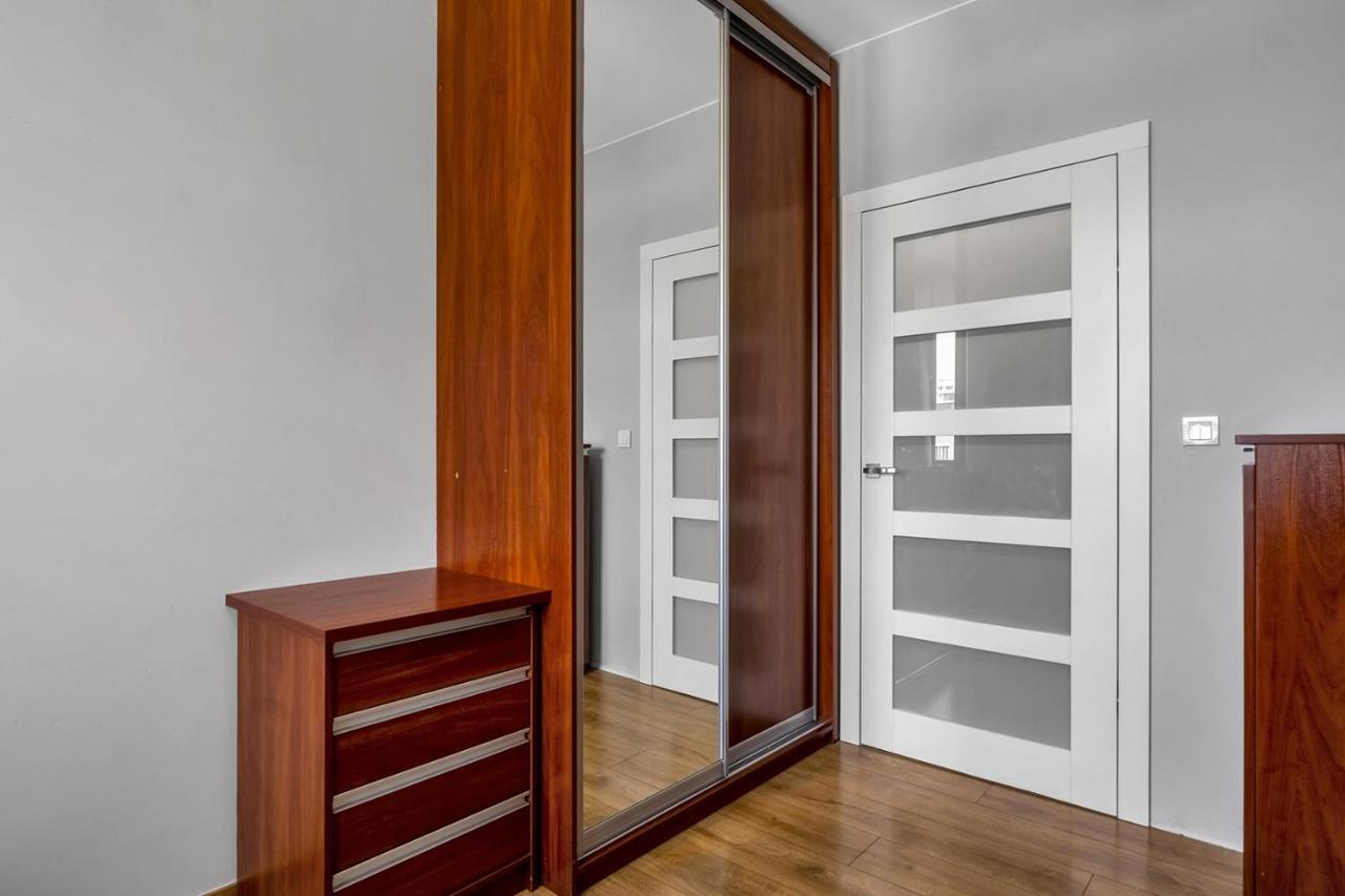 Căn hộ Lazurowa 2-bedroom *