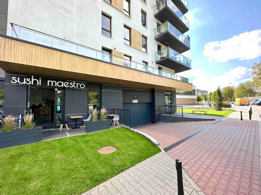Wola Sowinskiego - Salon, Sypialnia, Balkon, Parking Warsaw