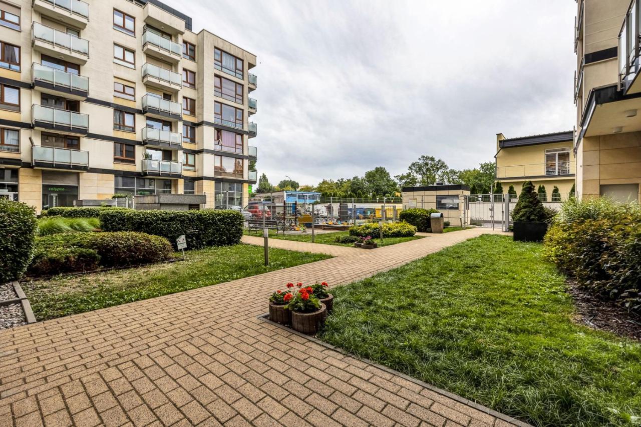 Spacious 2 Bedroom Ac Dalanowska 46 * Varsóvia
