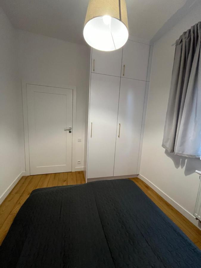 R House - Brand New With Patio And Garage Apartment