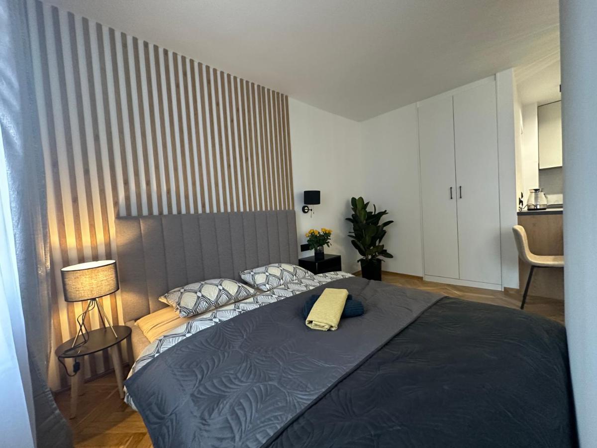 Mki - Zlota 69 Center Apartamento
