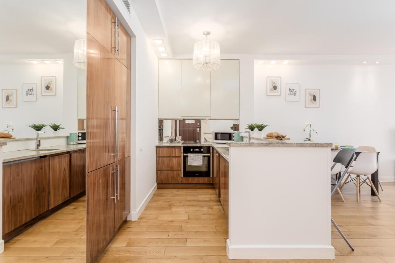 Browary Apartment *