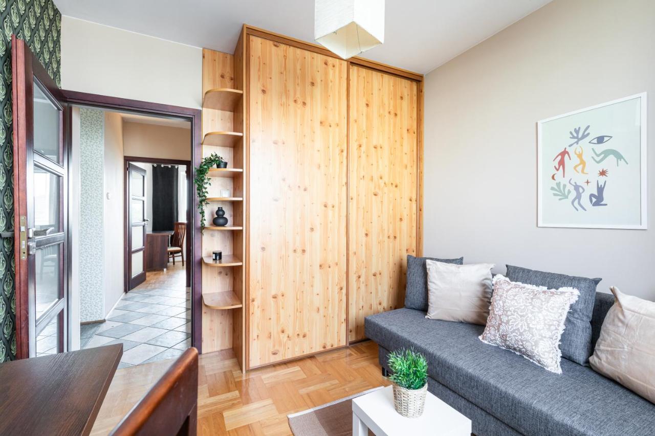 Powstancow Slaskich 61 Apartment Warsaw