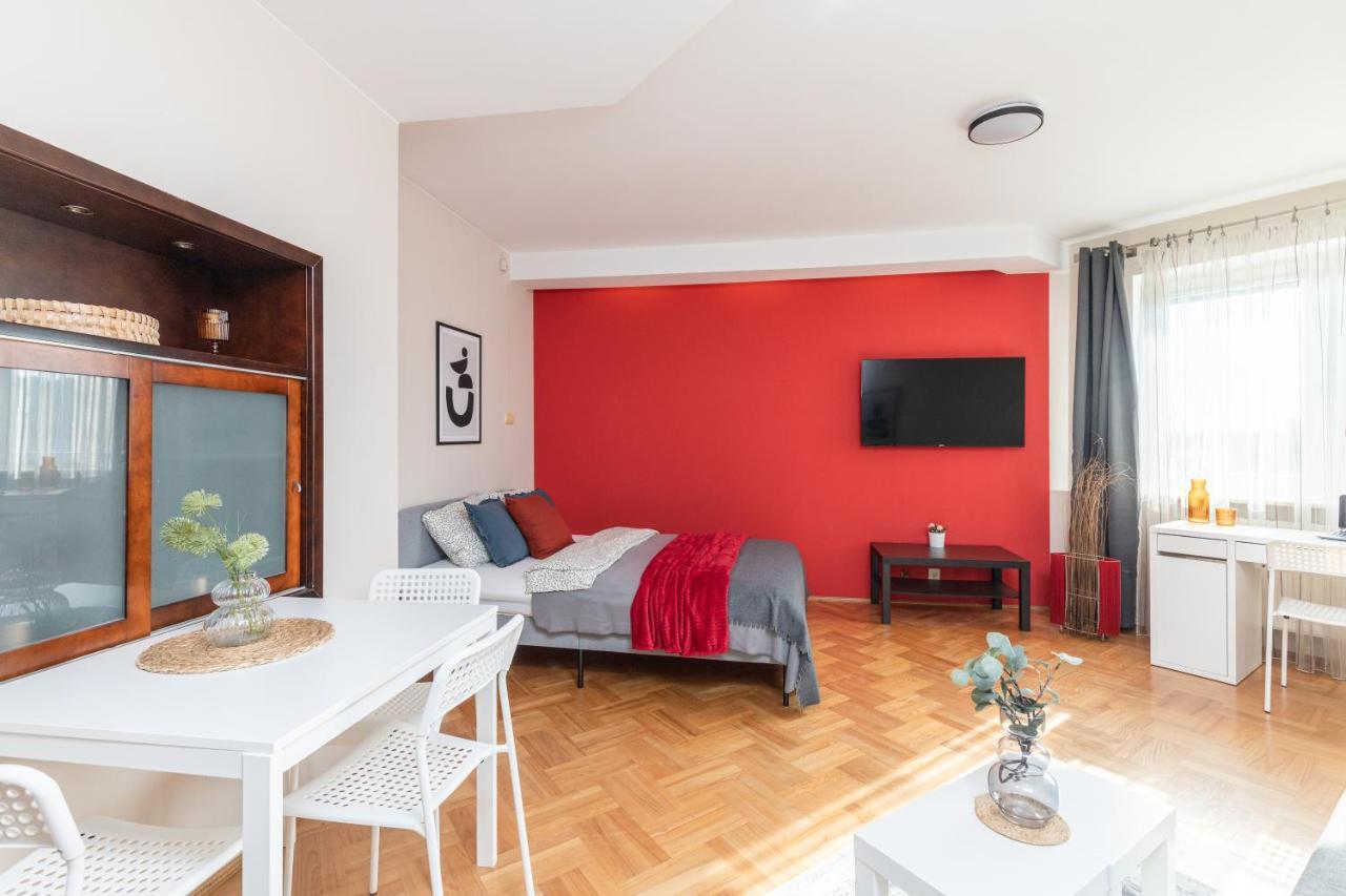 Apartment Powstancow Slaskich 61 Warsaw