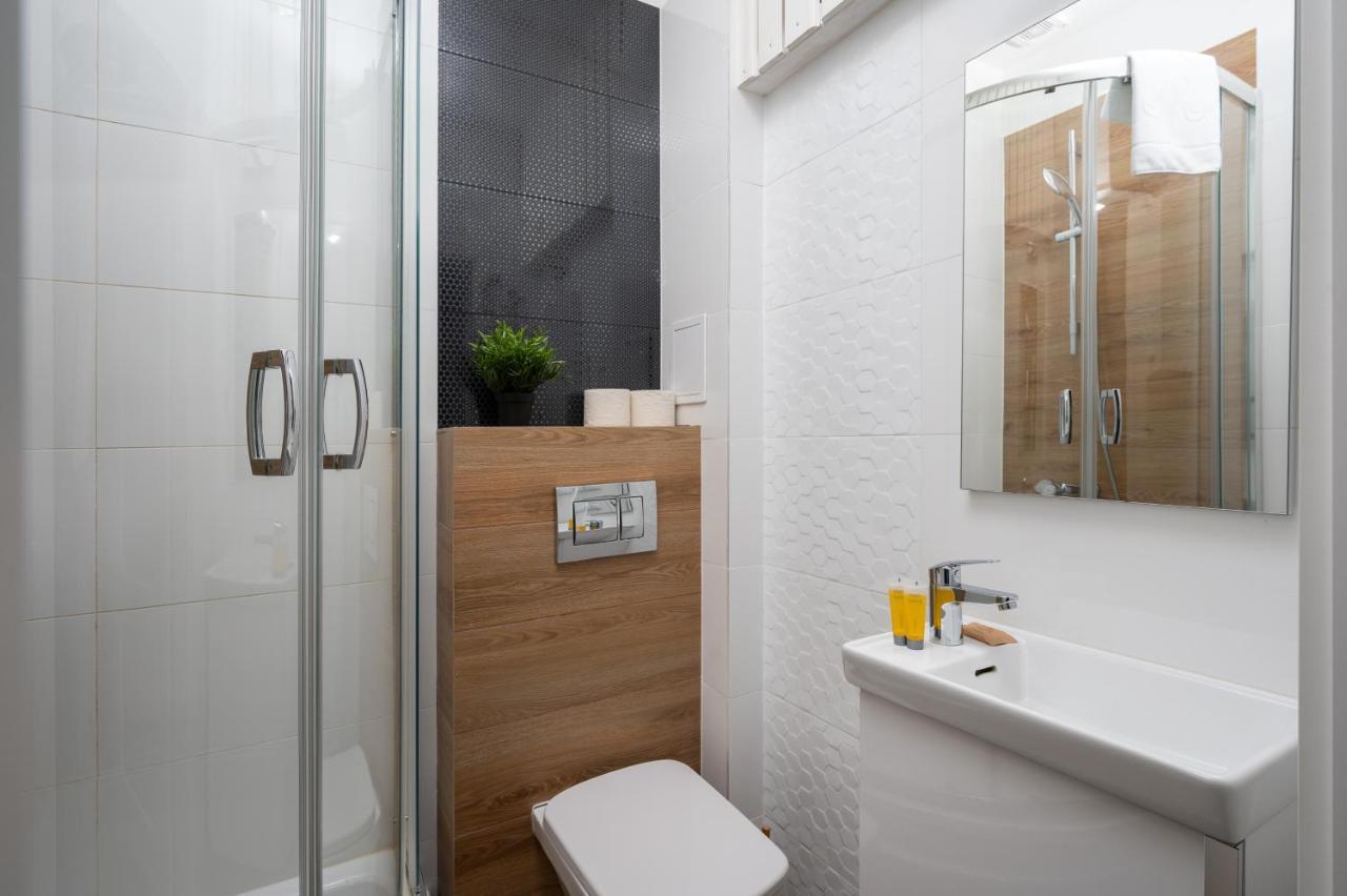 Apartment Hoza 62 Comfort Warsaw