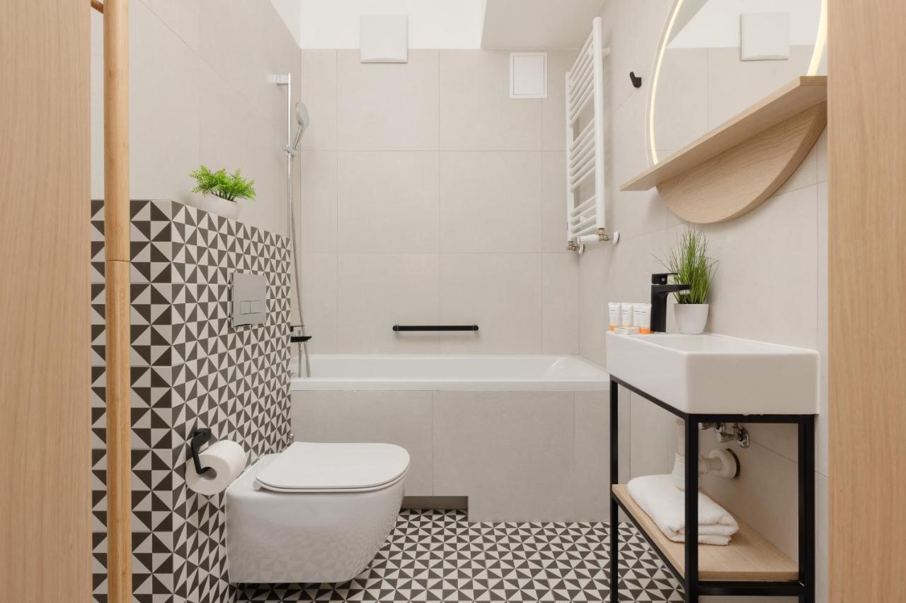 Apartamento Comfy Targowa Next To Pge Narodowy By Renters