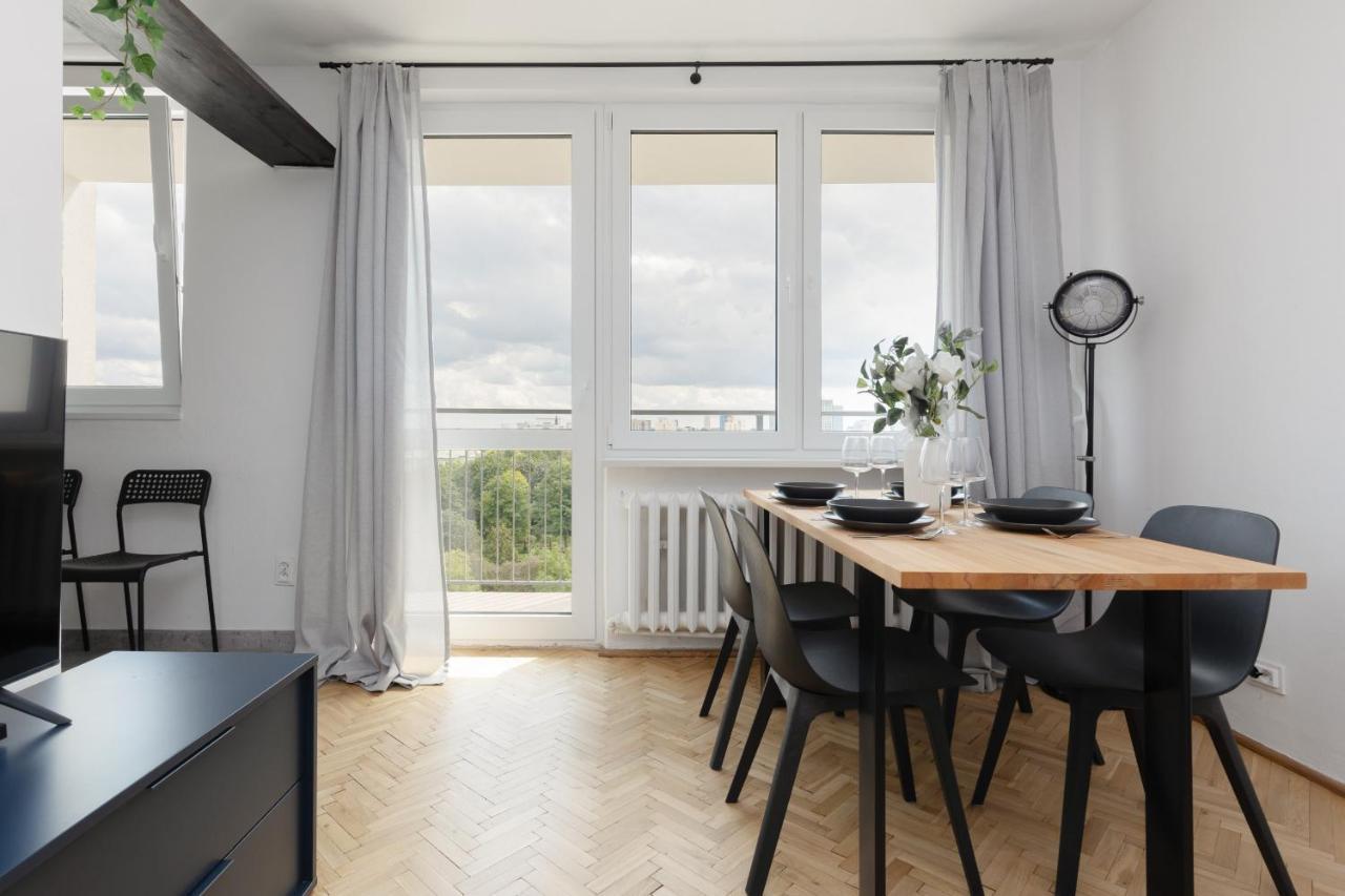 Apartment Family Near Old Town By Renters *