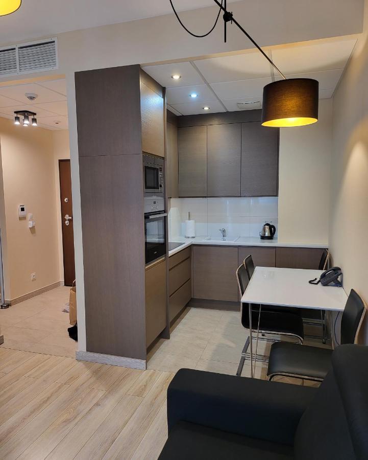 403 Apartment *