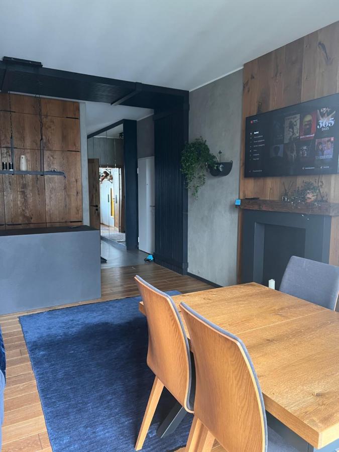 Lake Park Apartament With Free Parking Airport Netflix Warsaw