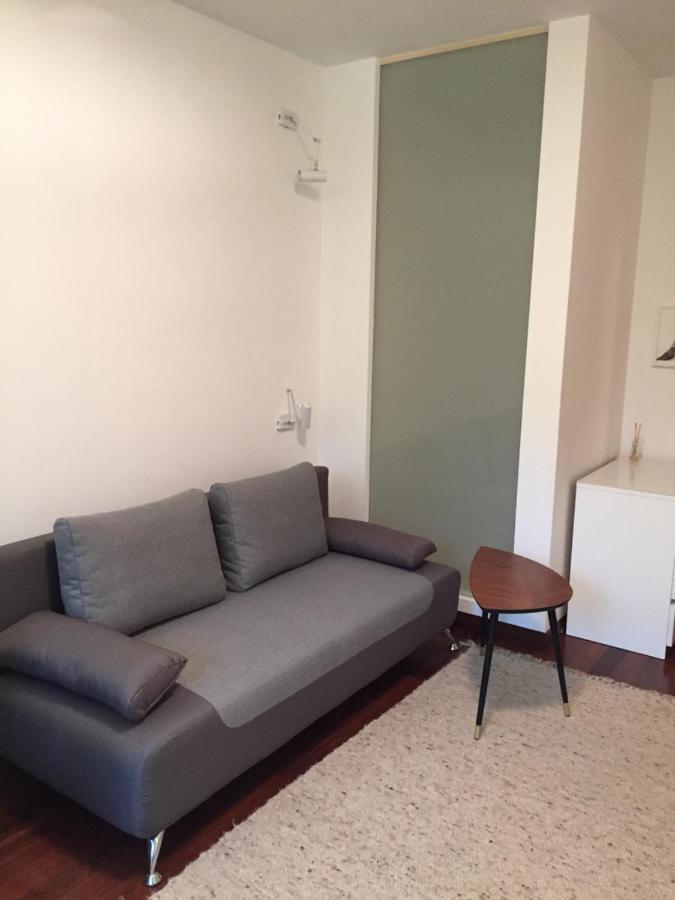 Apartment Solec Warsaw