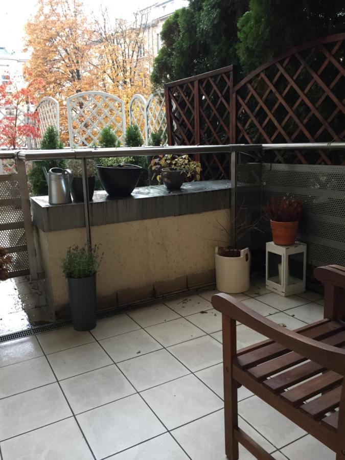 Apartment Solec Warsaw